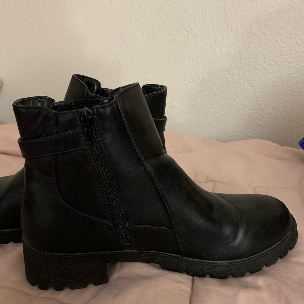 Elditas Womens Combat style Boots